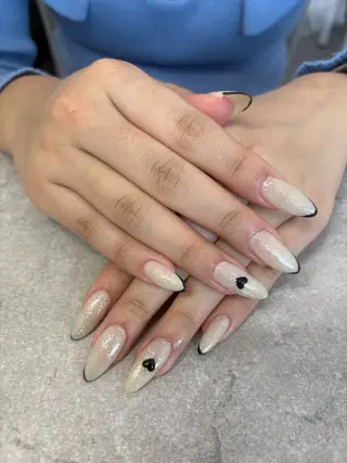 ネイル May. 昭和町のネイルデザイン