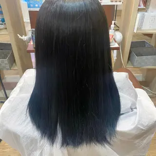 カラー 藤原 侑香のヘアスタイル