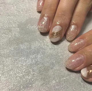 ネイル Eight plusのネイルデザイン