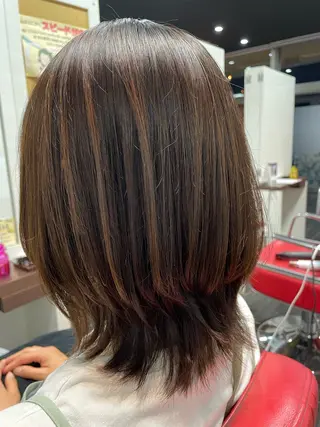 ミディアム ヘアワークフラックス所属・阿久津 優希のヘアスタイル