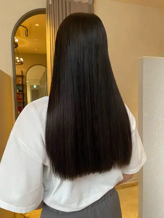 ロング inity　杉本 美羽のヘアスタイル