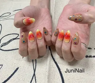 ネイル JuniNail 주니네일🇰🇷suのネイルデザイン