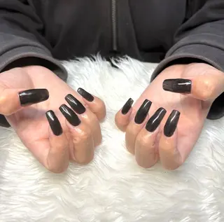 ネイル jr.R Ashliyのネイルデザイン