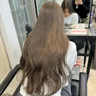 ロング カラー DATE by Alan Smithee所属・若者ハイトーン💖 etsukiのヘアスタイル
