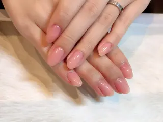 ネイル トータルビューティサロン cure所属・mika nailのネイルデザイン