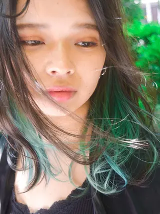 カラー ハイトーンカラー RYUのヘアスタイル