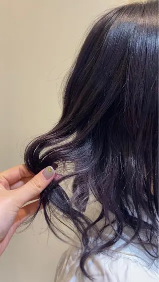 ミディアム カラー hair S.coeur emu所属・黒木 日那のヘアスタイル