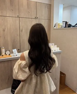 セミロング カラー モデル募集 moeのヘアスタイル