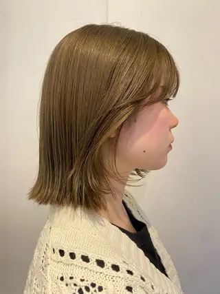 ミディアム カラー 永田 愛莉のヘアスタイル