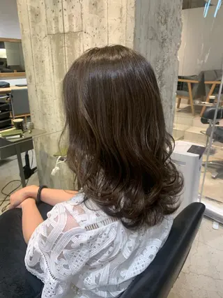 セミロング カラー 🌈艶髪/髪質改善 新宿itouのヘアスタイル
