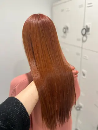 ロング カラー ハイトーンカラー 🦄レイヤーカットのヘアスタイル