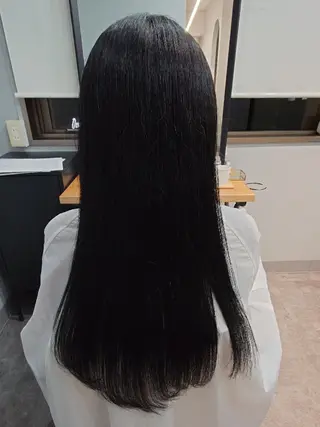 ロング カジュアル・簡単スタ イリング・TSUDAのヘアスタイル