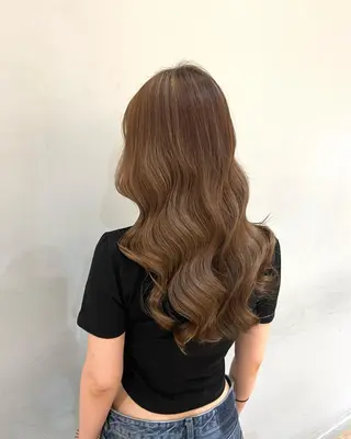 ロング カラー 【韓国艶カラー🎀】 添田 菜摘のヘアスタイル