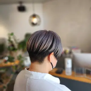ショート カラー LUANAhair所属・金田 拓也のヘアスタイル