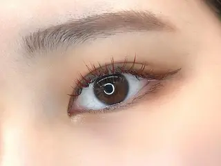 マツエク・マツパ UMBER ROYC 💎 moeのヘアスタイル