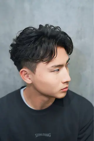 ミディアム パーマ メンズ hiroginza新橋銀座口店モデル専用所属・岩間 佳祐のヘアスタイル