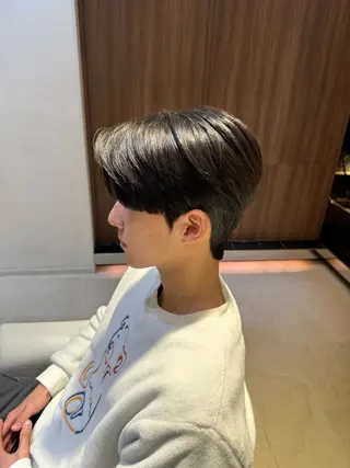 ショート パーマ メンズ YUKI🇰🇷 カルマ／ダウンパーマのヘアスタイル