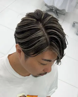 メンズ 白髪ぼかしメッシュ/ 大人メッシュ/ゆうとのヘアスタイル