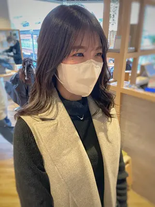 セミロング カラー 杉村 未来のヘアスタイル