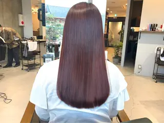 ロング カラー 鈴木 美紅のヘアスタイル