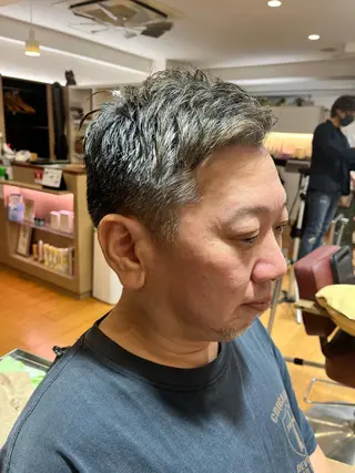 メンズ 縮毛矯正/髪質改善/ ハイトーン/Makoのヘアスタイル