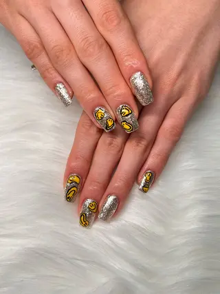 ネイル NAIL　Y's所属・NAIL　Y's 💙のネイルデザイン