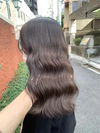 ロング カラー ブリーチなし✨艶髪 カラー𓃲YAGIのヘアスタイル