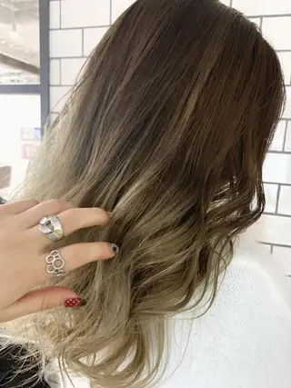 ミディアム カラー ヘアアレンジ 指名支持率NO.1 スタイリストのヘアスタイル