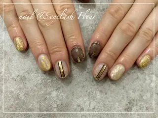 ネイル 松井 亜由美のネイルデザイン