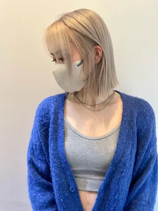 ミディアム 韓国/透明感 Veluaのヘアスタイル