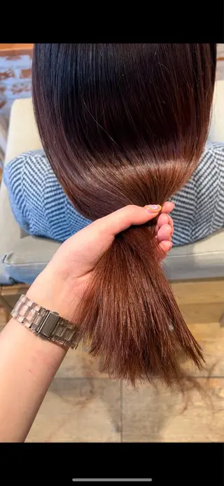 ロング ハイトーン/ ダブルカラー/透明感のヘアスタイル