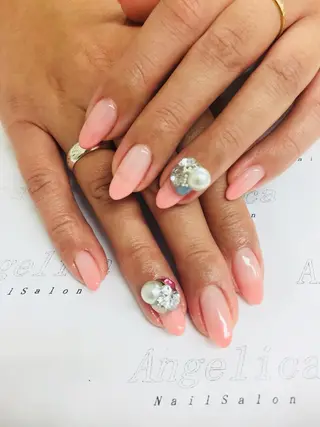 ネイル Angelica ネイリストのネイルデザイン