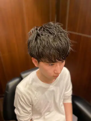 ミディアム 齋藤 大晟のヘアスタイル