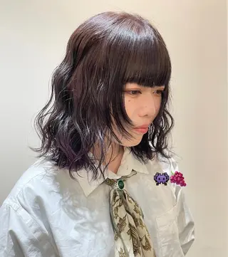 ミディアム ハイトーン/透明感 カラー/下出有沙のヘアスタイル