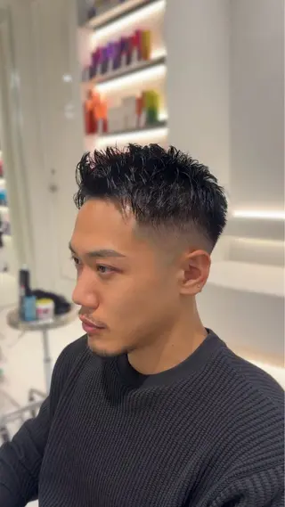 メンズ メンズスタイル 🇰🇷パーマのヘアスタイル