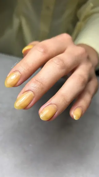 ネイル 関山 志乃のネイルデザイン