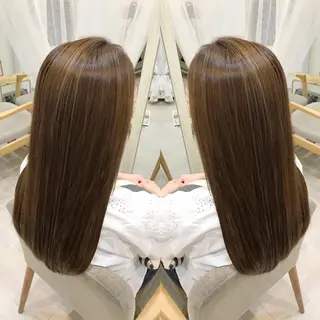 セミロング カラー ShellBear 銀座店のヘアスタイル