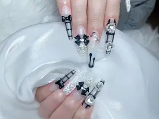 ネイル 🎀M nails✨ ビューティーのネイルデザイン