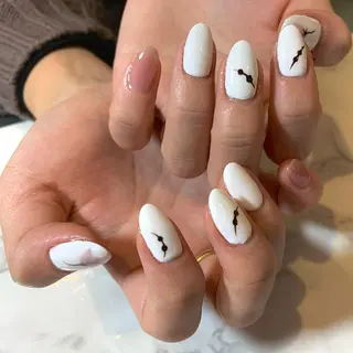 ネイル 岸本 みなみのネイルデザイン