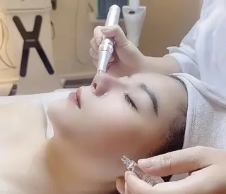 🧚‍♀️U・mi 菜々子のマツエク・マツパデザイン