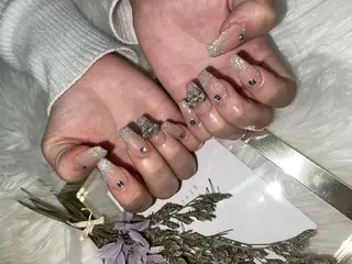 ネイル 🦋ネイルサロン ブラン🌈ゆりのネイルデザイン