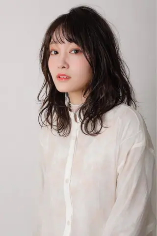 ロング カラー パーマ Kingdom元町店所属・ヘアメイク金坂 /カットカラー/のヘアスタイル