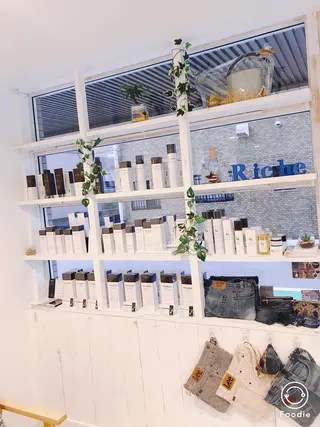 美髪デザイナー ゆうぞうのヘアスタイル