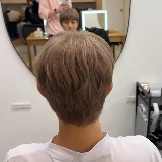 ミディアム カラー ブリーチカラー/原宿 /髪質改善/shinのヘアスタイル