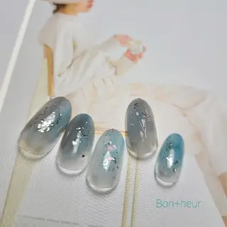 ネイル 宮口 紗子のネイルデザイン