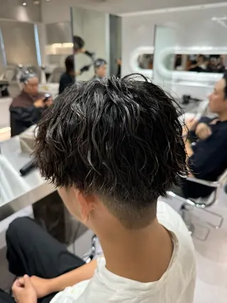ショート パーマ メンズ 波巻きスパイラルパー マ/シャドウパーマ駿のヘアスタイル