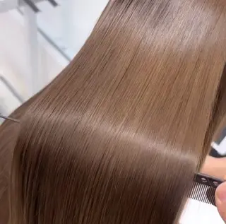 ロング IVE所属・透け感カラー 髪質改善🫧Annaのヘアスタイル