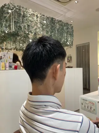 メンズ 平 真亜里のヘアスタイル
