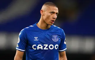 ショート ラヴィザバーバー所属・メンズカット オカムラリョウのヘアスタイル