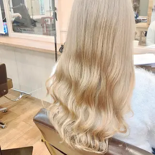 ロング カラー NUMBER_ ユイナのヘアスタイル